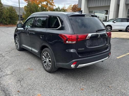 2018 Mitsubishi Outlander SEL