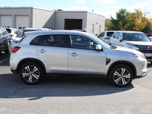 2023 Mitsubishi Outlander Sport ES