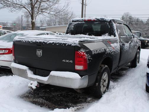 2017 RAM 1500 Tradesman/Express