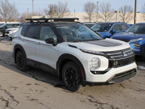 2026 Mitsubishi Outlander Trail Edition