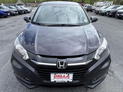 Crystal Black Pearl 2016 Honda HR-V EX