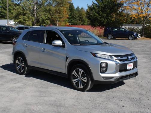 2024 Mitsubishi Outlander Sport SE