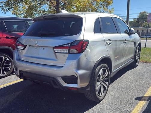 2024 Mitsubishi Outlander Sport SE
