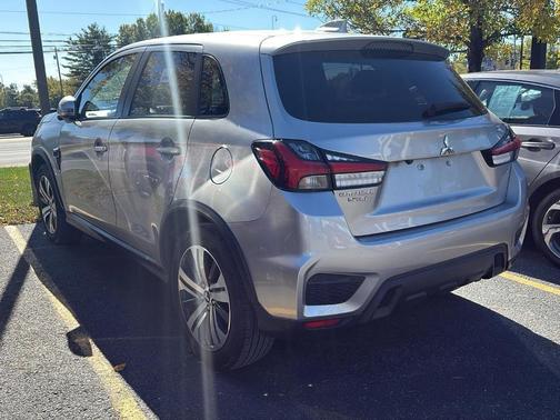 2024 Mitsubishi Outlander Sport SE