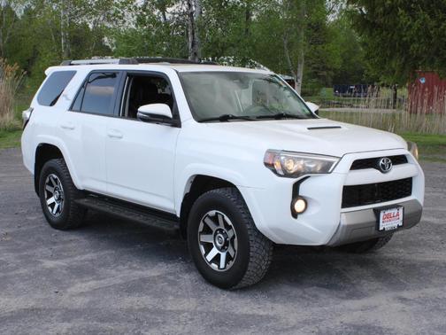 Super White 2017 Toyota 4Runner TRD Off Road Premium