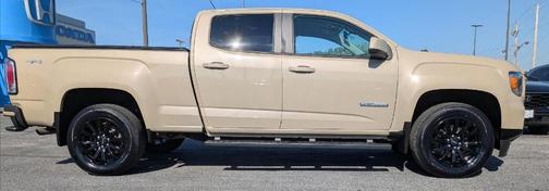 Desert Sand Metallic 2021 GMC Canyon Elevation