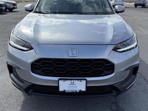 Lunar Silver Metallic 2024 Honda HR-V LX