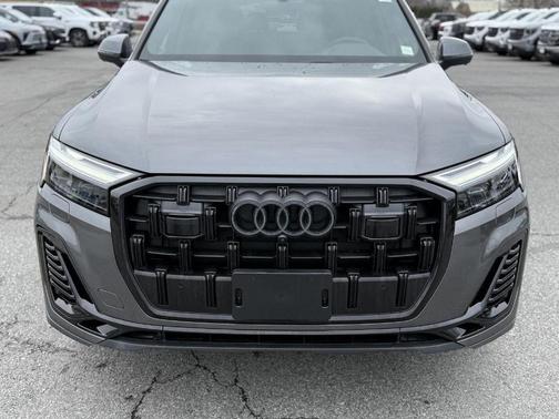 2026 Audi Q7 PLUS