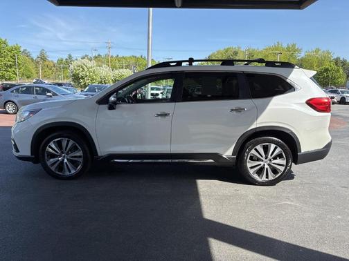 Crystal White Pearl 2021 Subaru Ascent Touring 7-Passenger