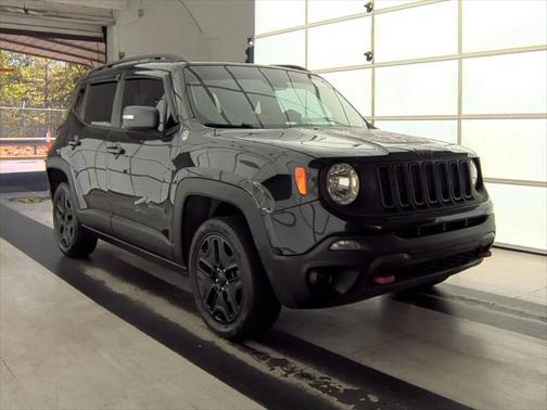 2017 Jeep Renegade Trailhawk