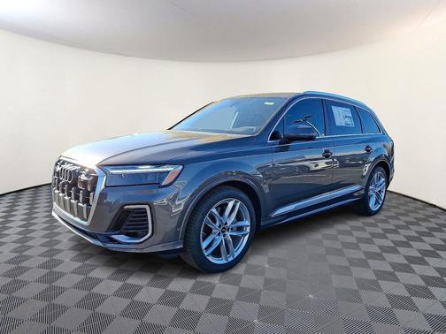 2025 Audi Q7 55 Premium Plus