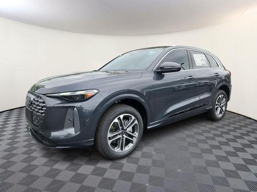 2025 Audi Q5 Premium