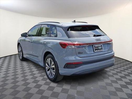 2025 Audi Q4 e-tron Premium 45 quattro