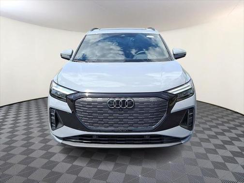 2025 Audi Q4 e-tron Premium 45 quattro