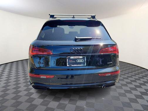 2025 Audi Q5 45 S line Prestige