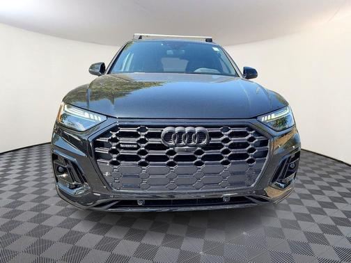 2025 Audi Q5 45 S line Prestige