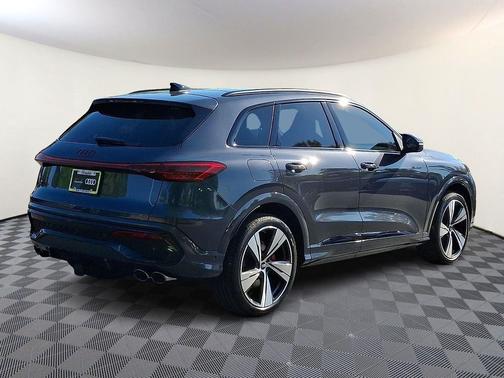 Tambora Gray Metallic 2026 Audi SQ5 3.0T Premium Plus