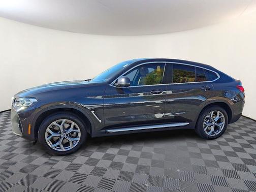 2024 BMW X4 xDrive30i