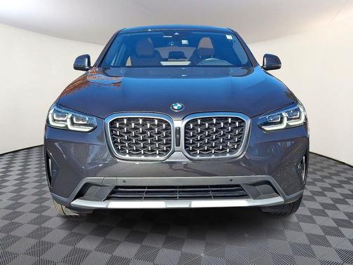 2024 BMW X4 xDrive30i