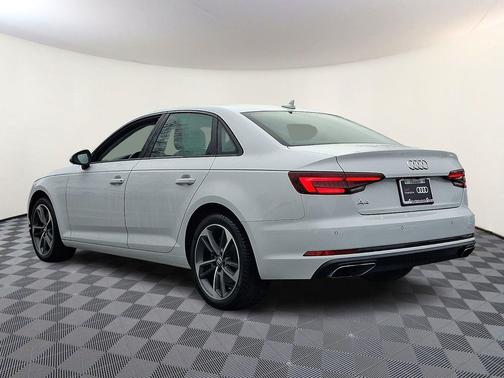 2019 Audi A4 40 Titanium Premium
