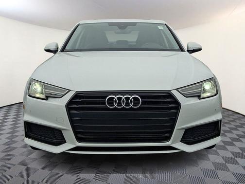 2019 Audi A4 40 Titanium Premium