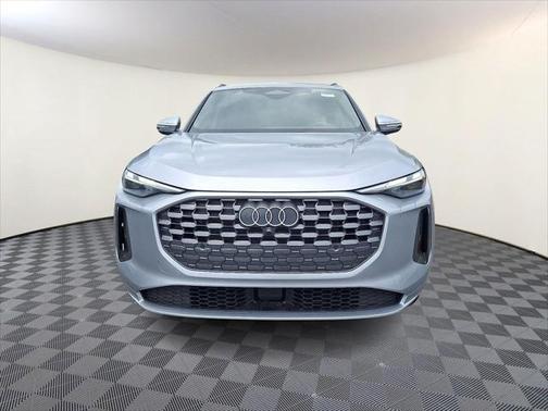 2025 Audi Q5 Premium