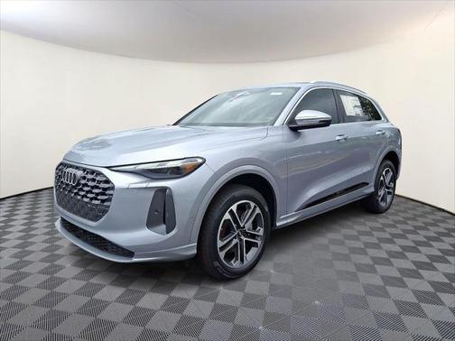 2025 Audi Q5 Premium
