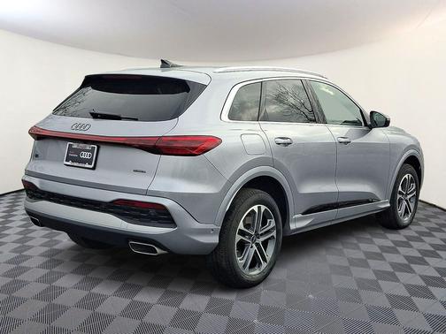 2025 Audi Q5 Premium Plus TFSI quattro S tronic