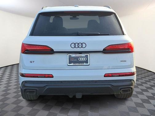 2026 Audi Q7 55 Premium Plus