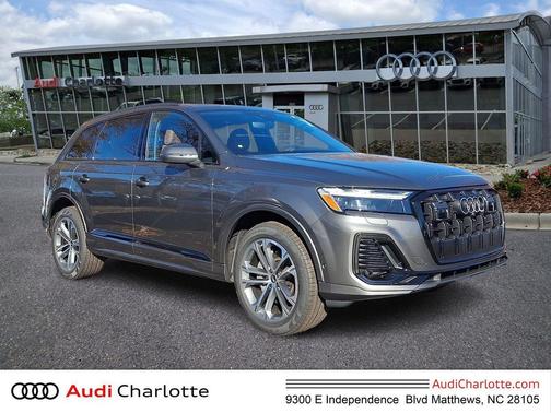 2026 Audi Q7 45 Premium Plus