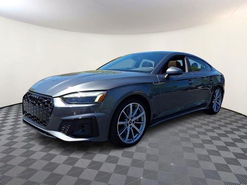 Daytona Gray Pearl Effect 2025 Audi A5 Sportback 45 S Line Premium
