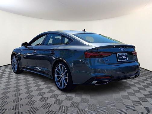 Daytona Gray Pearl Effect 2025 Audi A5 Sportback 45 S Line Premium