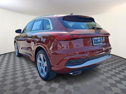 2025 Audi Q5 Prestige