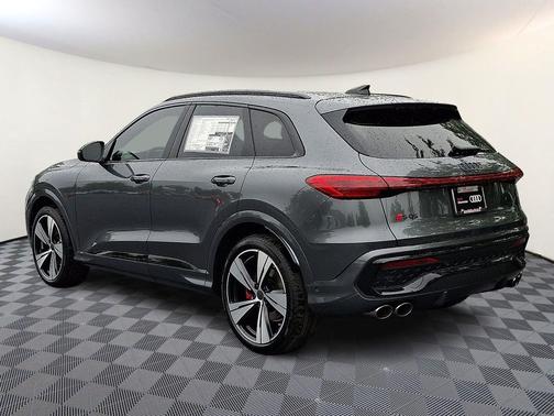 Daytona Gray Metallic 2026 Audi SQ5 3.0T Premium Plus