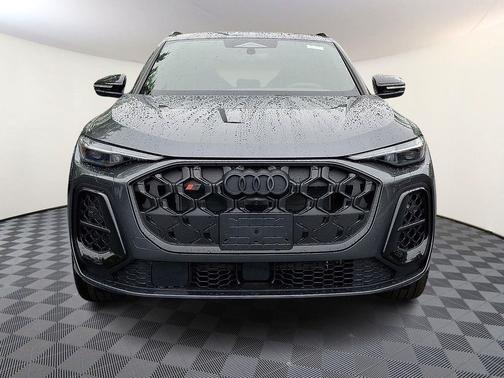 Daytona Gray Metallic 2026 Audi SQ5 3.0T Premium Plus