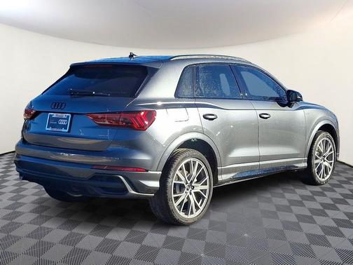 2025 Audi Q3 45 S line Premium Plus