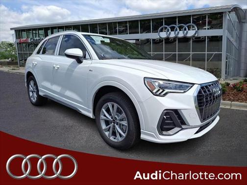 2025 Audi Q3 Premium 45 TFSI S line quattro Tiptronic