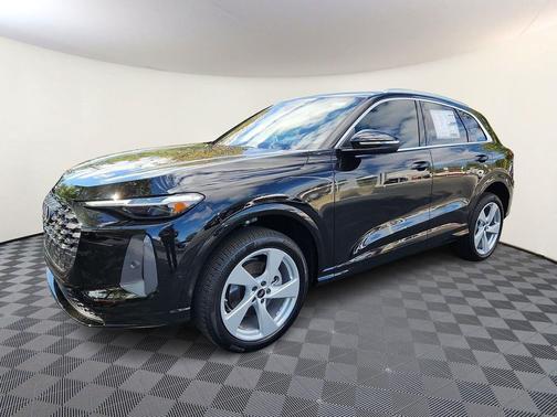 2025 Audi Q5 Premium Plus