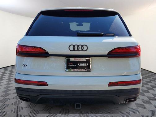 2025 Audi Q7 55 Prestige