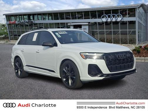 2025 Audi Q7 55 Prestige