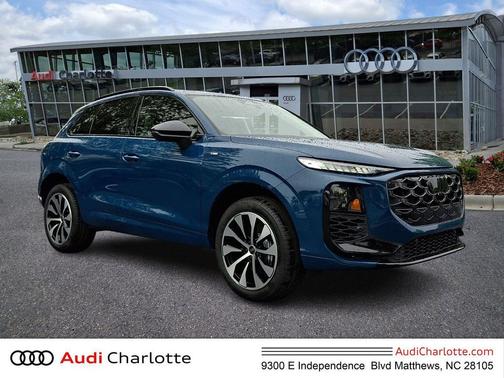 Malpelo Blue Metallic 2026 Audi Q3 TFSI quattro S tronic
