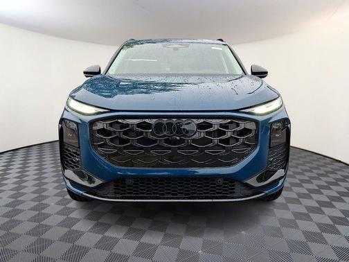 Malpelo Blue Metallic 2026 Audi Q3 TFSI quattro S tronic