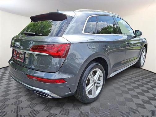 2022 Audi Q5 55 S line Premium Plus