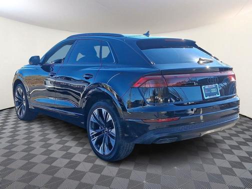 2025 Audi Q8 55 Premium Plus