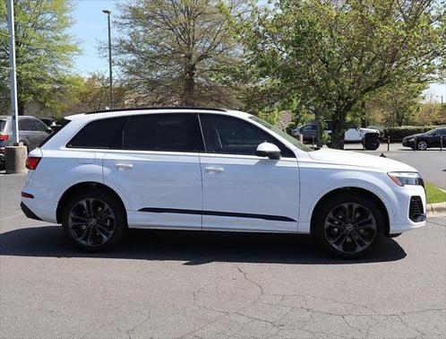 2025 Audi Q7 55 Premium Plus