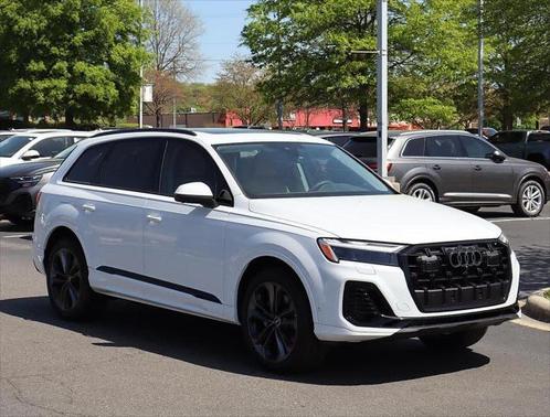 2025 Audi Q7 55 Premium Plus