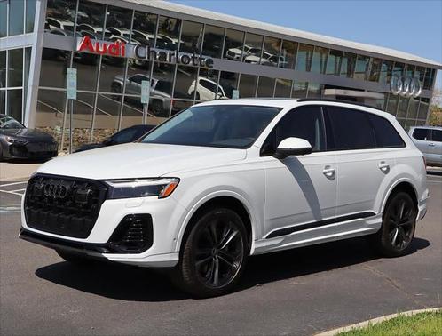 2025 Audi Q7 55 Premium Plus