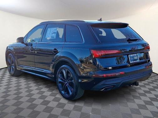 2026 Audi Q7 55 Premium Plus