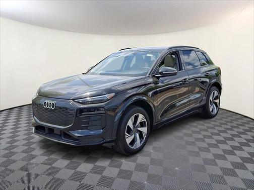 2025 Audi Q6 e-tron Premium Plus quattro