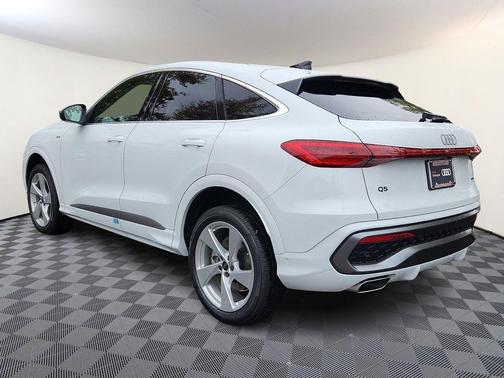 2025 Audi Q5 Premium Plus TFSI quattro S tronic